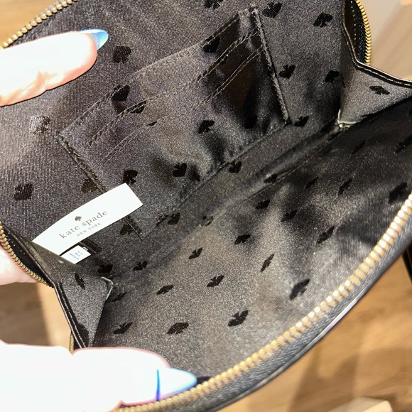 Kate Spade New York ♠️ Black Pebbled Leather Wristlet - Picture 4 of 5